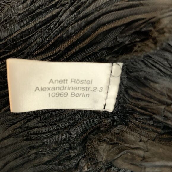 Anett Rostel Crinkle Pleat Jacket Size 42 Black Asymmetric Hem M/L Lagenlook - Picture 11 of 12